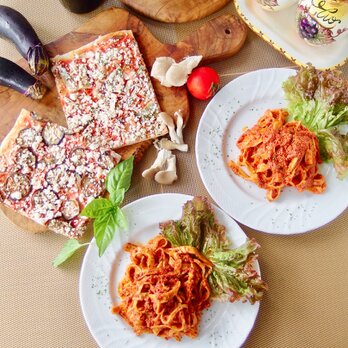 無添加パスタ＆有機野菜の天然酵母ピザセット＜パスタ2食、ピザ2枚＞の画像