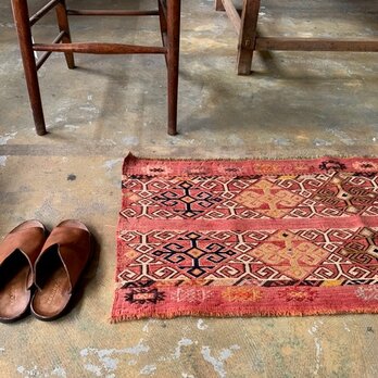 vintage rug　OLD KILIM メダリオンのボーダーの画像