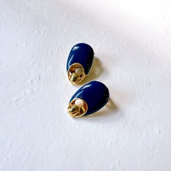 U.S.A. 1970〜80s Gold tone navy enamel paint drop earringsの画像